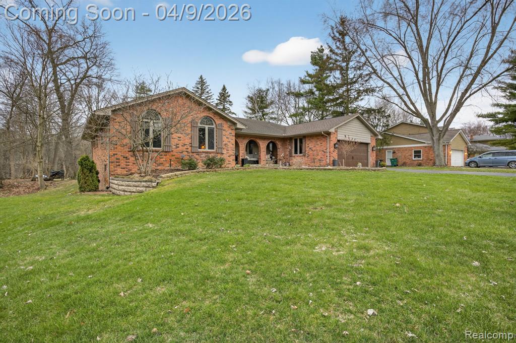 341 Ridgewood Road, Rochester, MI 48306 — Photo 3