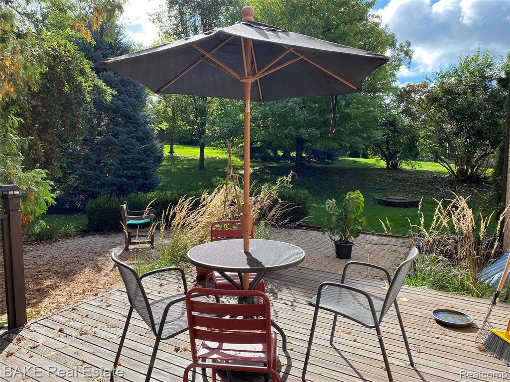 881 Greenhills Drive, Ann Arbor, MI 48105 — Photo 34