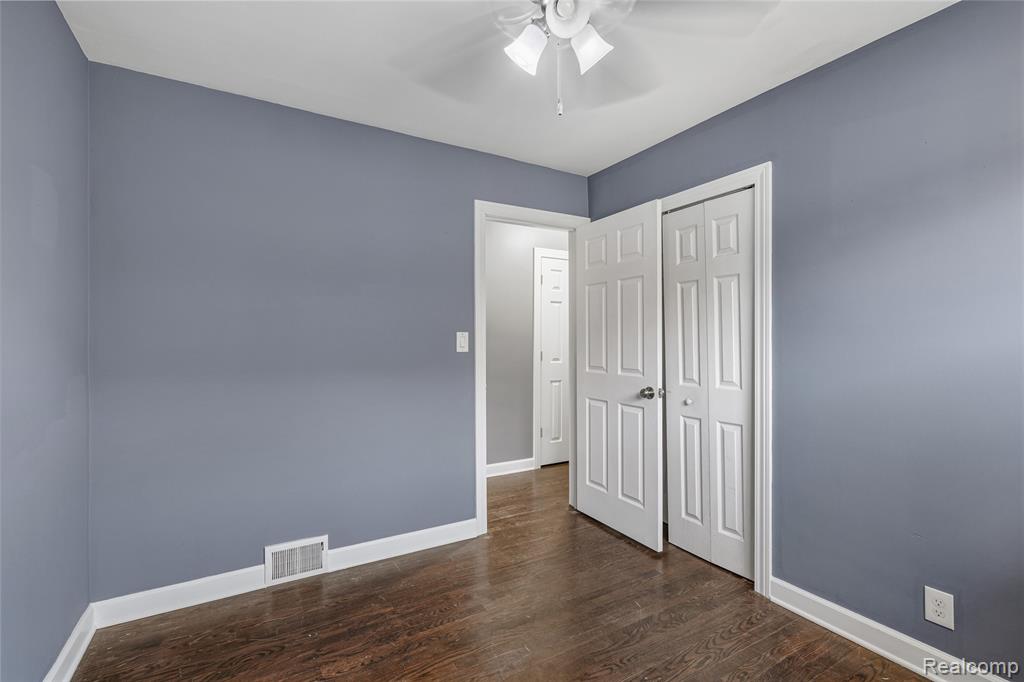 8131 Marian Street, Warren, MI 48093 — Photo 13