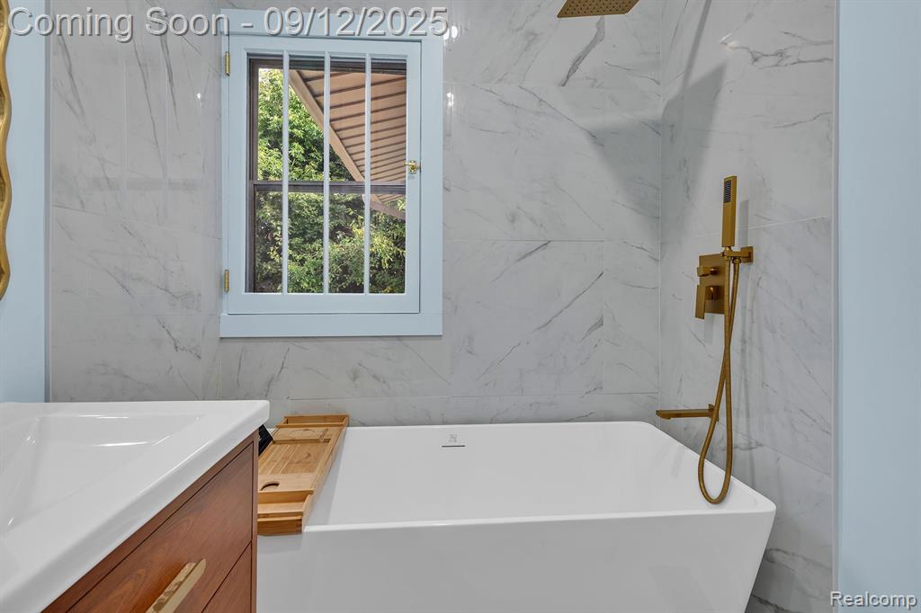 920 Belmont Avenue, Flint, MI 48503 — Photo 23