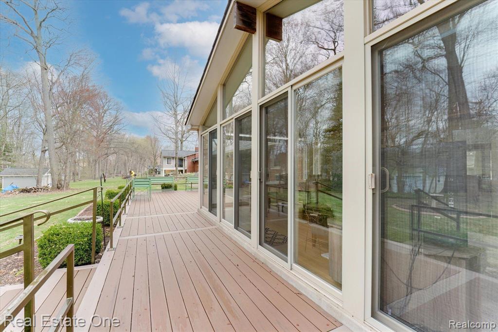 488 ORCHARDALE Drive, Rochester Hills, MI 48309 — Photo 69