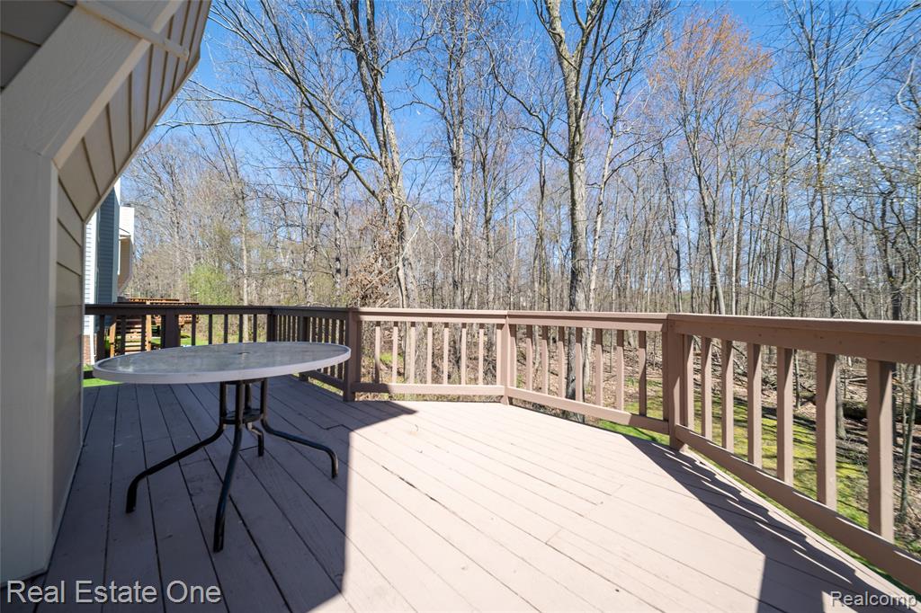 41474 Cornell Drive, Novi, MI 48377 — Photo 26