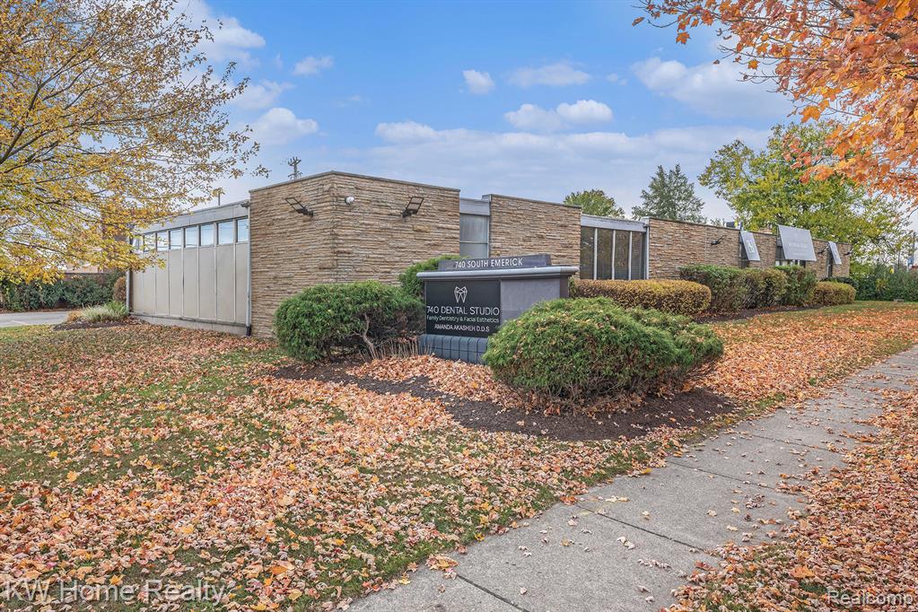740 EMERICK Street, Ypsilanti, MI 48198 — Photo 16