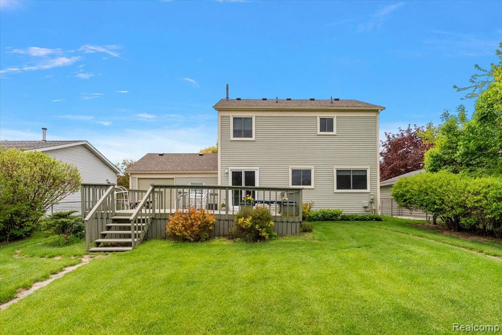 2832 Warrior Drive, Wixom, MI 48393 — Photo 40