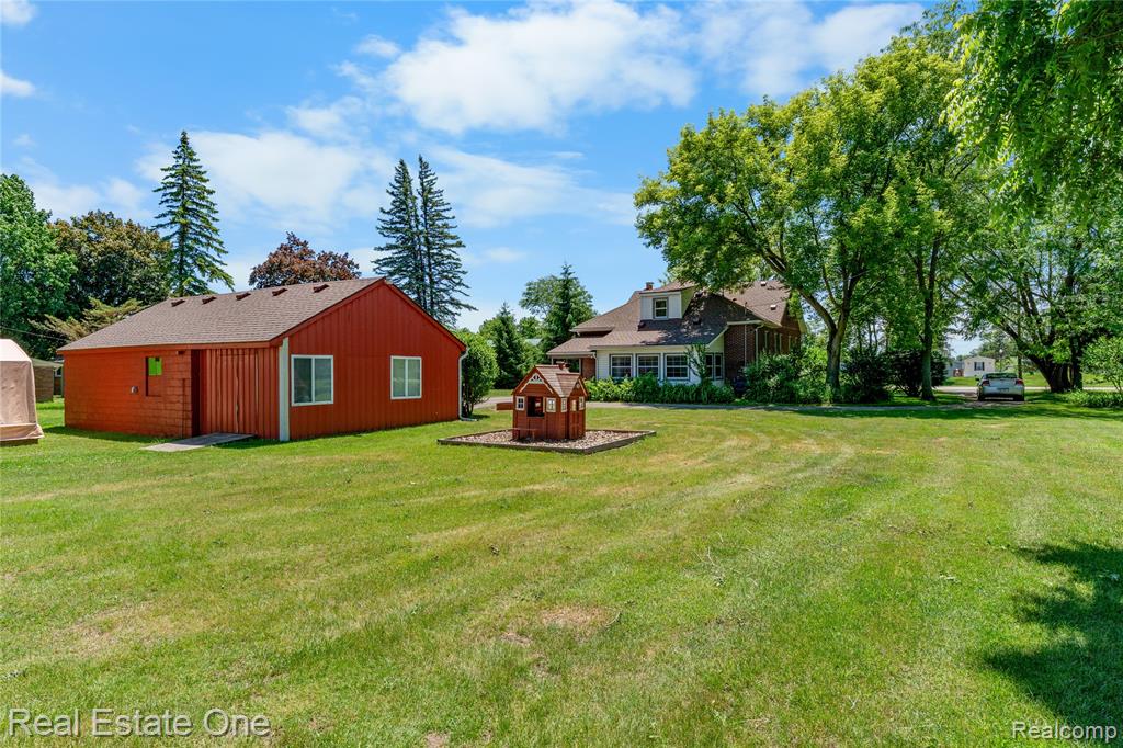 50000 Willis Road, Belleville, MI 48111 — Photo 31