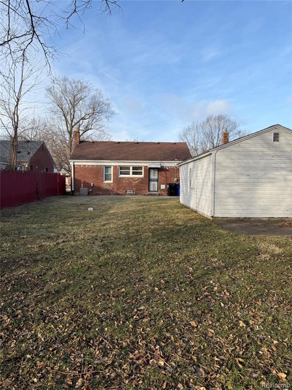 9534 Heyden, Detroit, MI 48228 — Photo 3