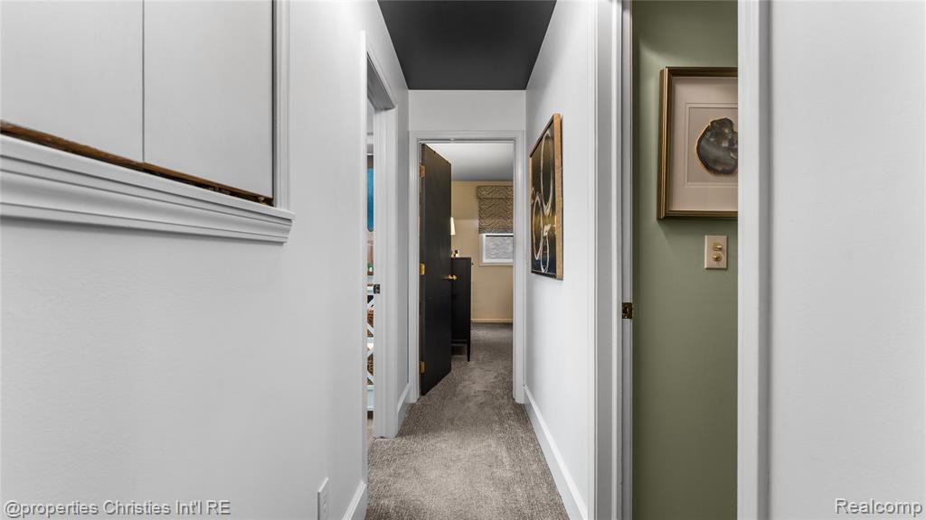 4301 Heatherwood Drive, Milford, MI 48381 — Photo 27