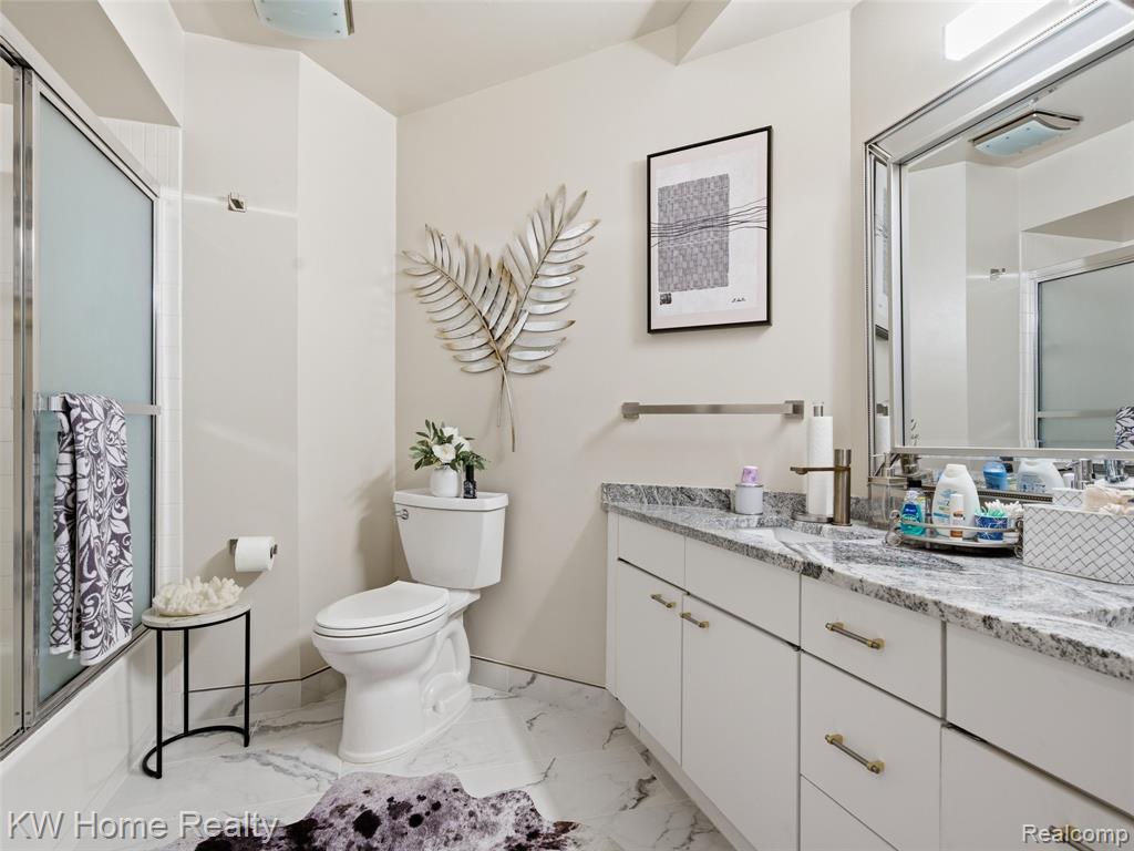4749 Tara Court, West Bloomfield, MI 48323 — Photo 53