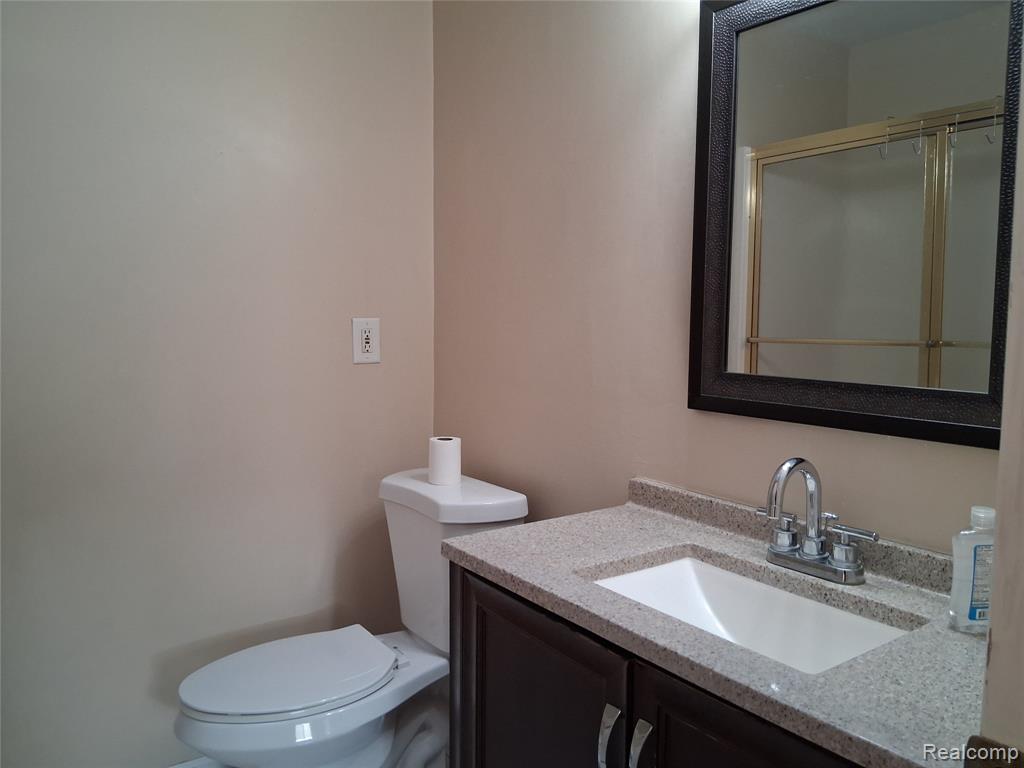 5097 Middleboro Road, Grand Blanc, MI 48439 — Photo 15