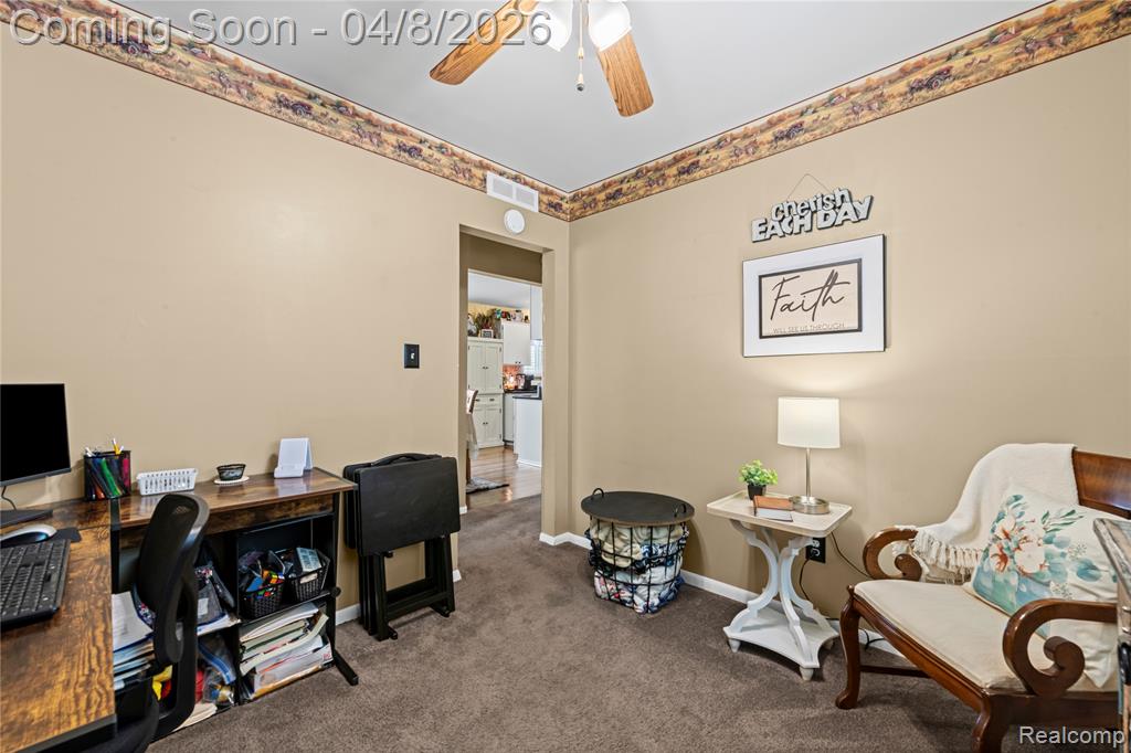4685 Universal Street, Dearborn Heights, MI 48125 — Photo 22