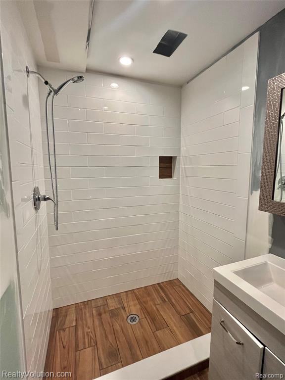 5885 Skyview Drive, Imlay City, MI 48444 — Photo 27