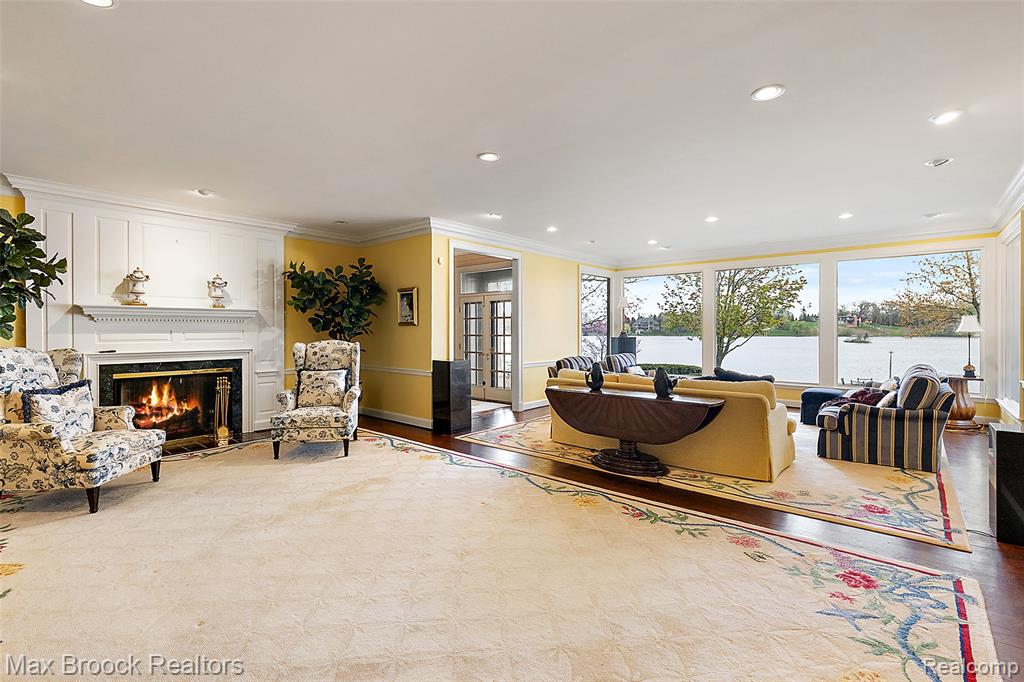 3945 Kirkland Court, Bloomfield Hills, MI 48302 — Photo 9