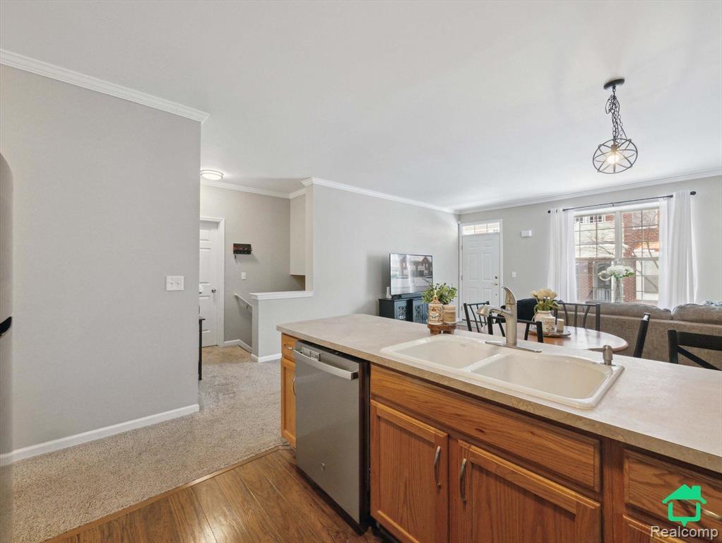1166 Fountain View Circle, South Lyon, MI 48178 — Photo 9
