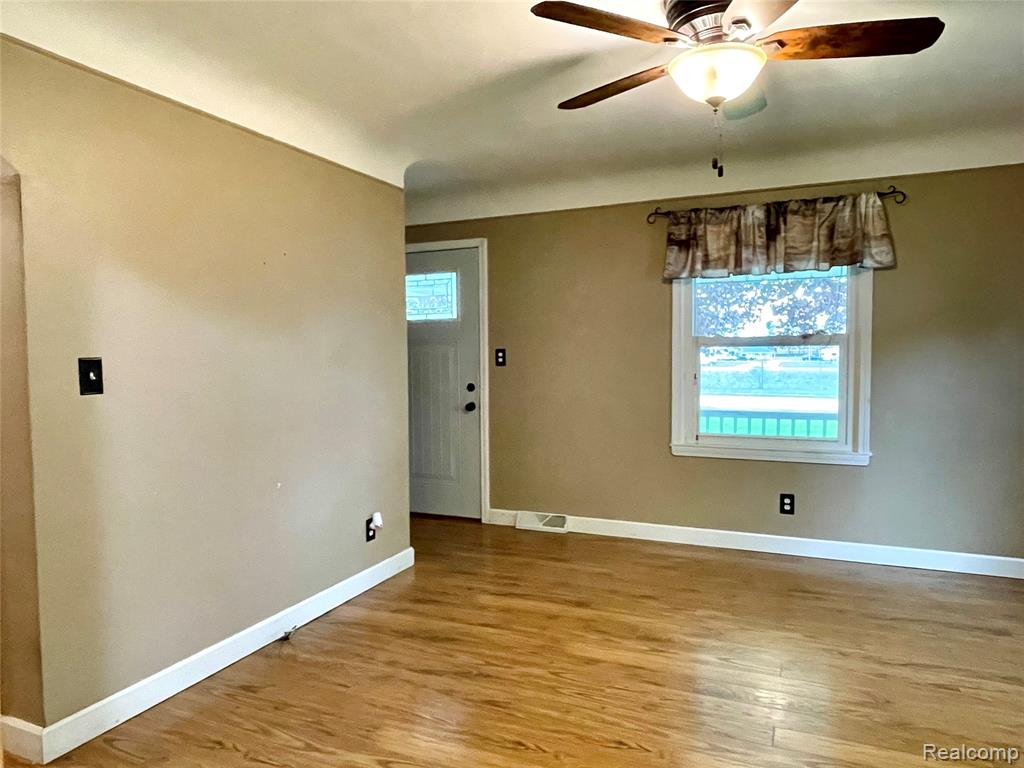 10444 Quirk Road, Van Buren, MI 48111 — Photo 6