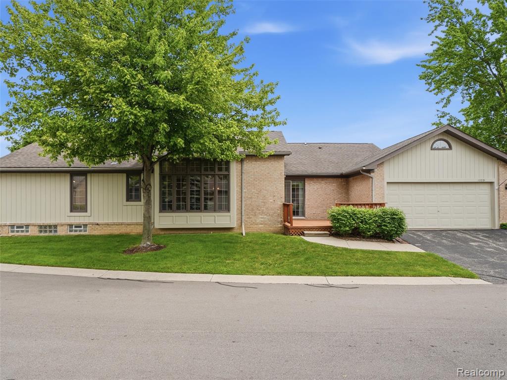 13331 Whittier, Sterling Heights, MI 48312