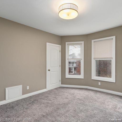 233 Leicester Court, Detroit, MI 48202 — Photo 23
