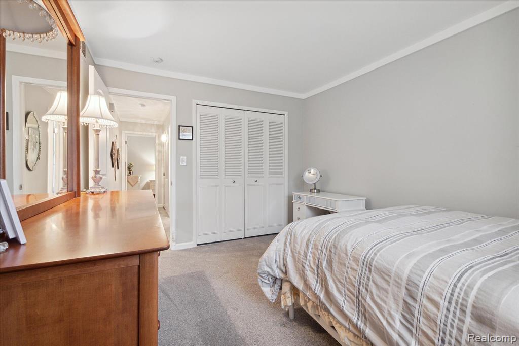 24834 Olde Orchard Street, Novi, MI — Photo 17
