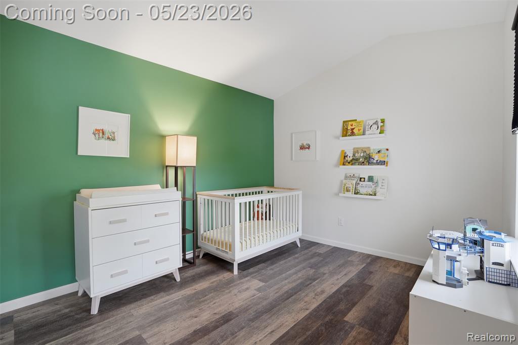 172 Champlain Boulevard, Howell, MI 48843 — Photo 19