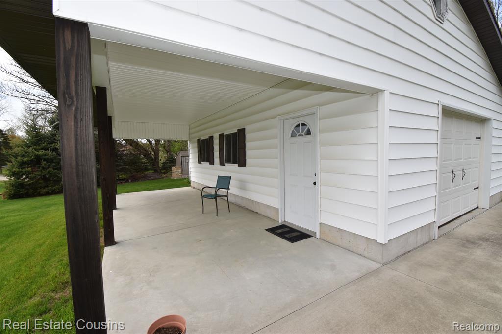 9036 ORCHARD VIEW Drive, Grand Blanc, MI 48439 — Photo 22