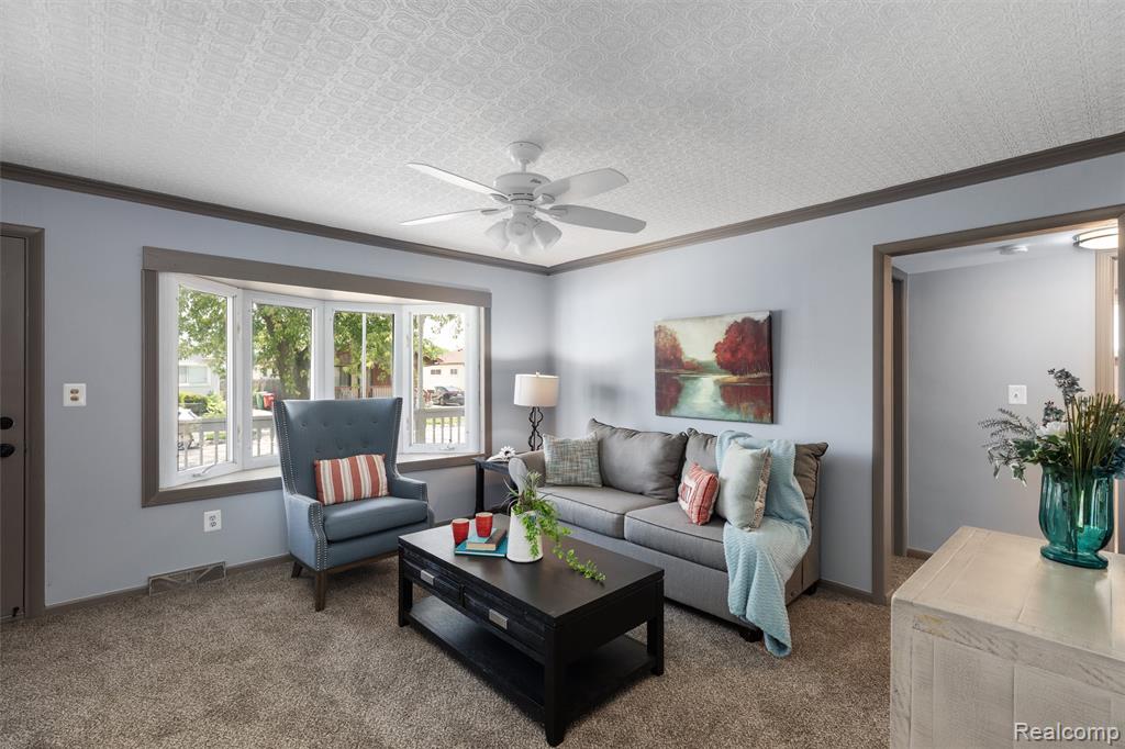 24921 Lexington Avenue, Eastpointe, MI 48021 — Photo 8