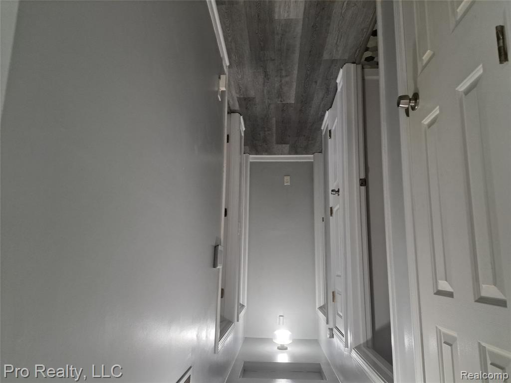 987 Jefferson Street, Ypsilanti, MI 48197 — Photo 8