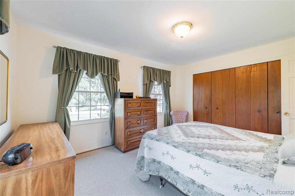 27758 Johnson Road, Grosse Ile, MI 48138 — Photo 11