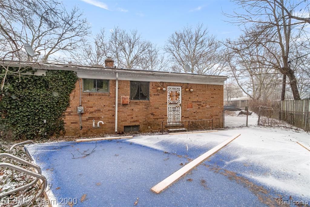 15211 Joan Street, Oak Park, MI 48237 — Photo 33