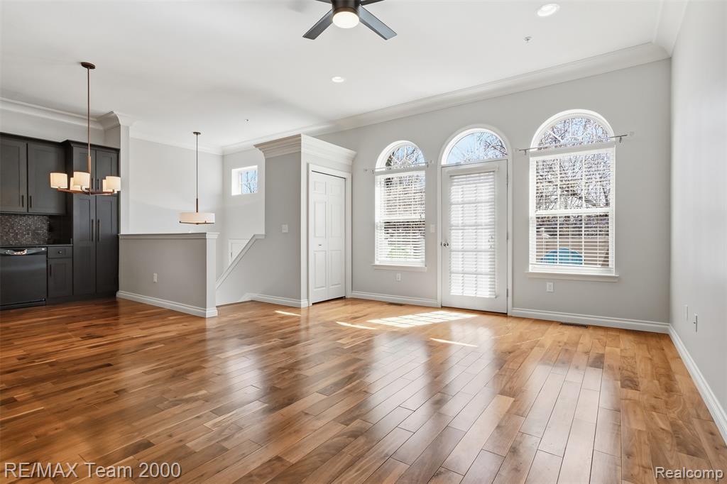 39750 ROCKCREST Circle, Northville, MI, 48168