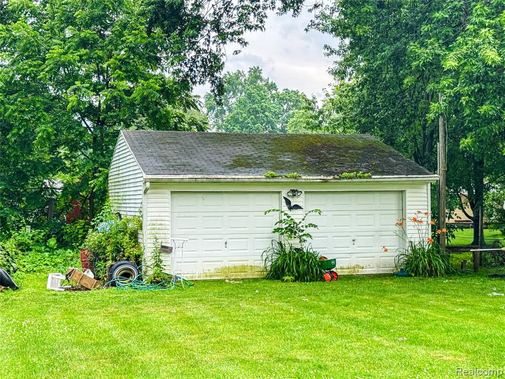 7196 Mount Juliet Drive, Davison, MI 48423 — Photo 13