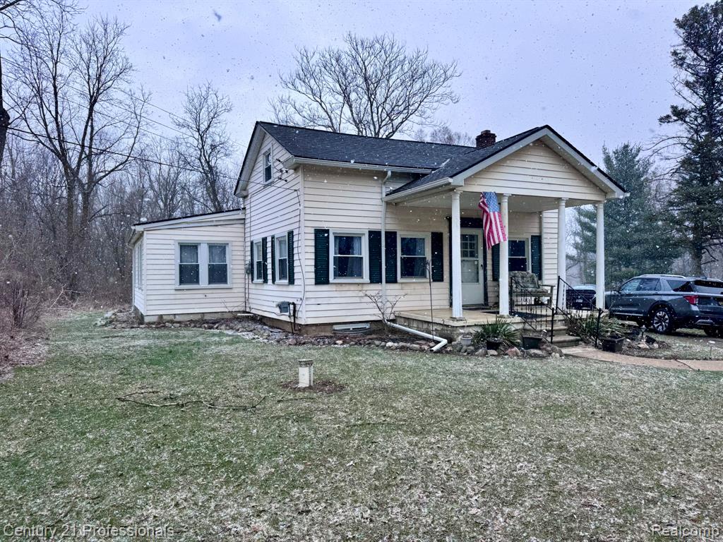2021 W Rose Center Road, Holly, MI 48442 — Photo 3