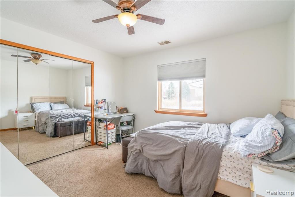 9714 Sawgrass Court, Belleville, MI 48111 — Photo 17