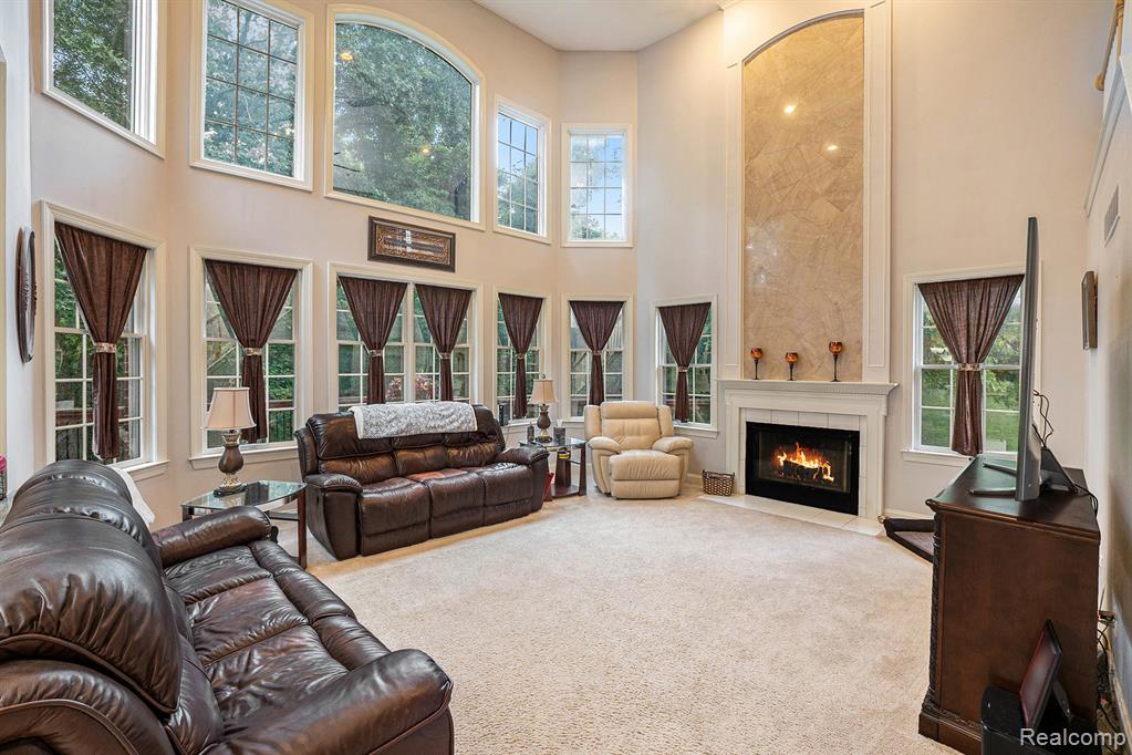 5479 Woodcreek Court, Clarkston, MI 48348 — Photo 6