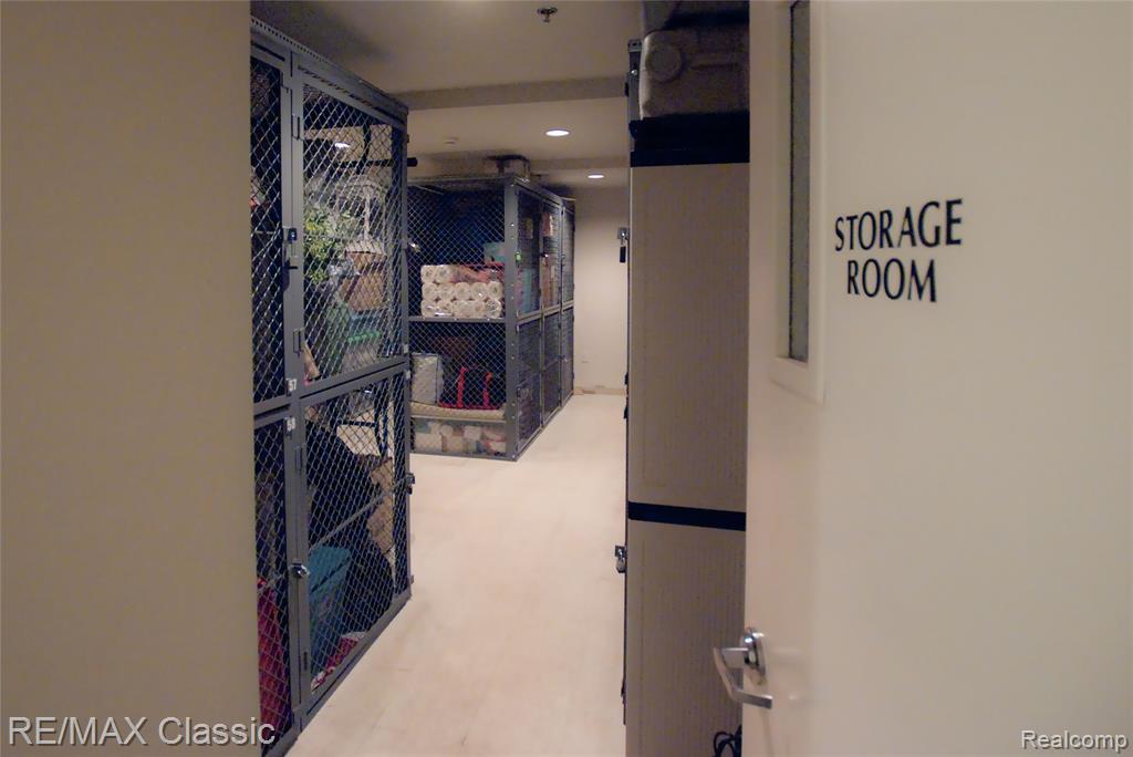 1155 S Lake Drive, 57, Novi, MI 48377 — Photo 18