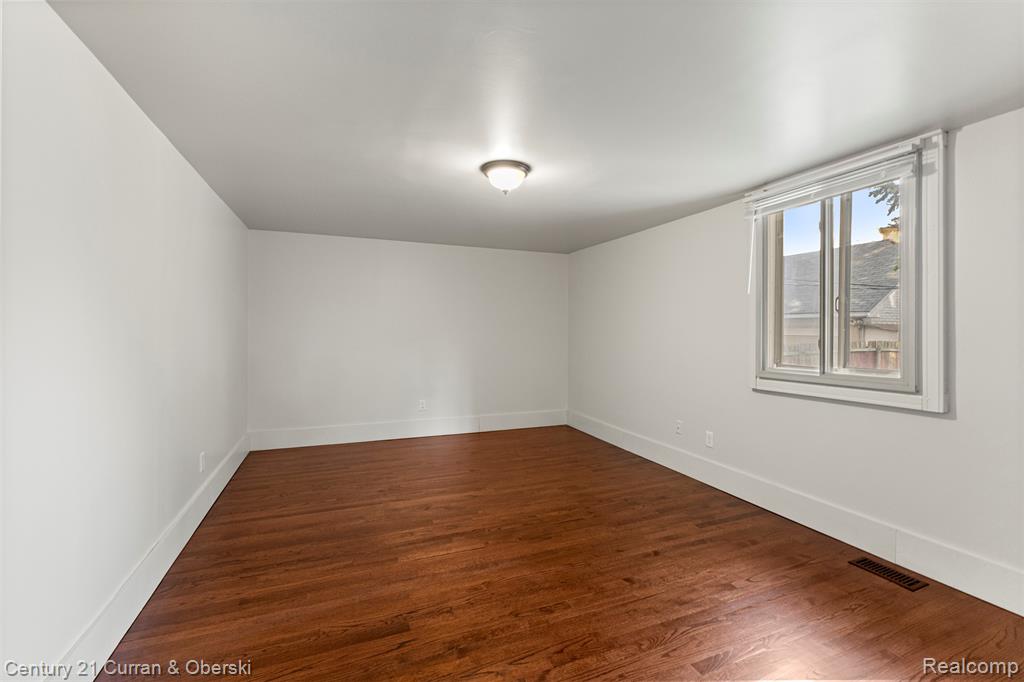 8804 Mason Place, Detroit, MI 48209 — Photo 11