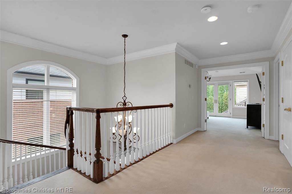 638 Hanna Street, Birmingham, MI 48009 — Photo 17