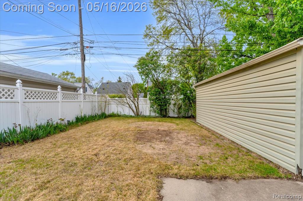 1174 Columbia Road, Berkley, MI 48072 — Photo 29