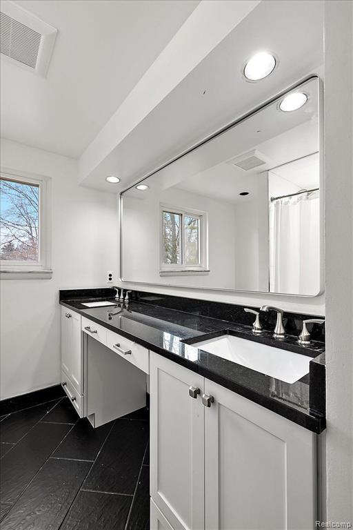 4592 FAIRWAY Ridge, West Bloomfield, MI 48323 — Photo 41
