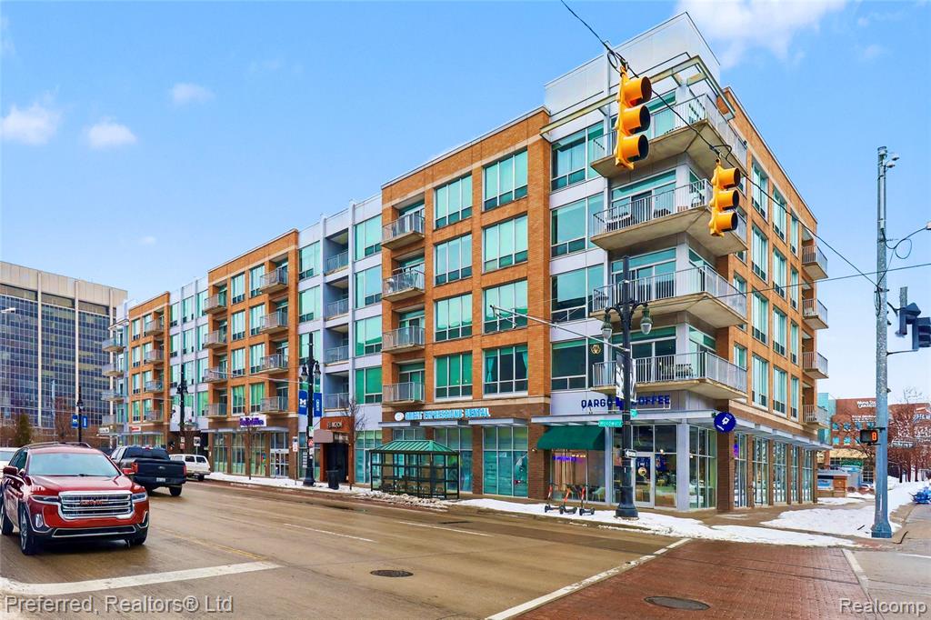 3670 Woodward Avenue - Photo 3