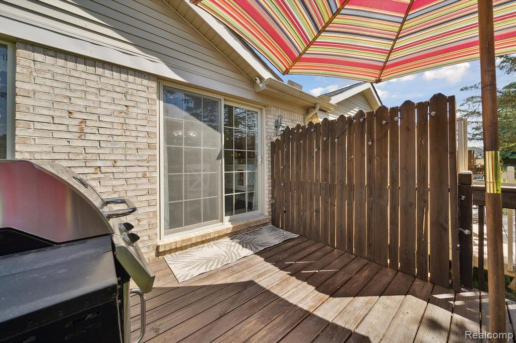 22270 QUAIL RUN Circle, 2, South Lyon, MI 48178 — Photo 43