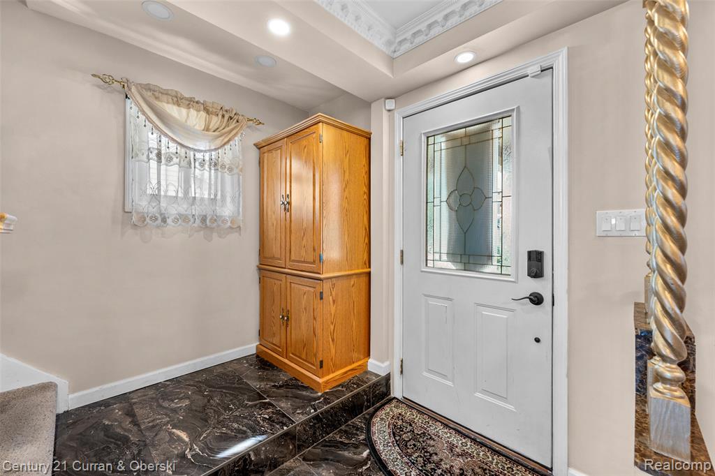 6132 Kenilworth Street, Dearborn, MI 48126 — Photo 2