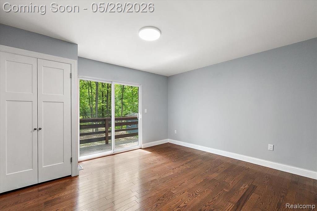 25136 Westmoreland Drive, Farmington, MI 48336 — Photo 19