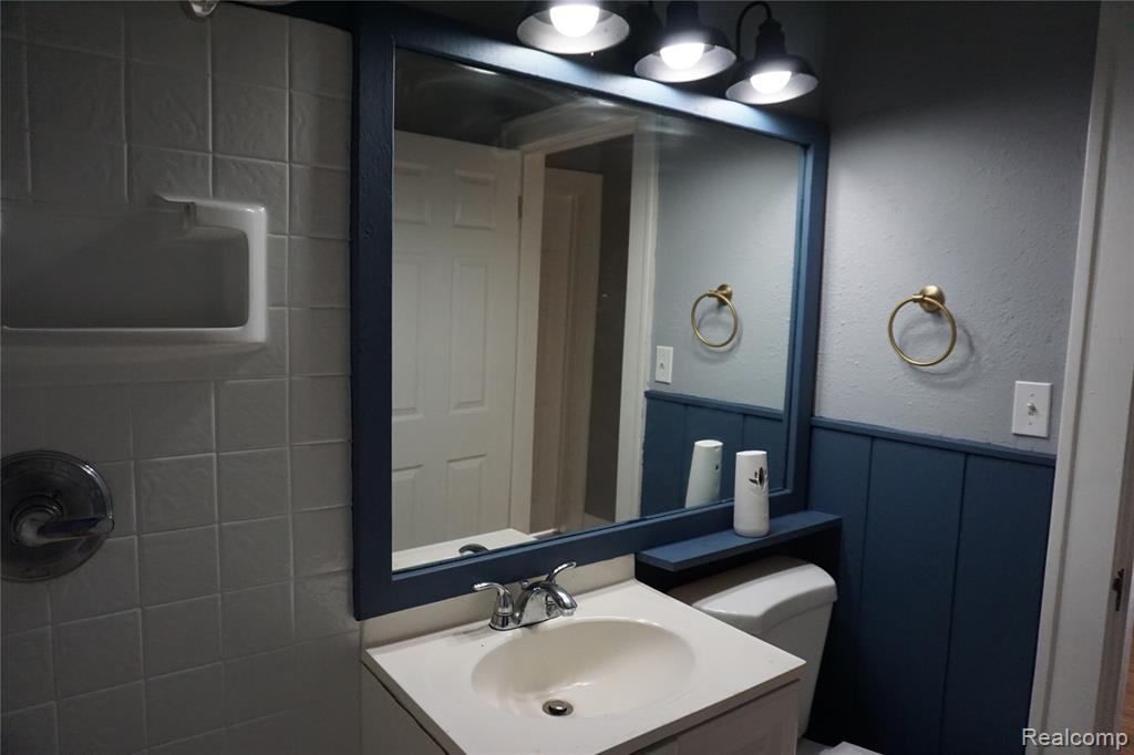 4209 CUSTER Avenue, Flint, MI 48507 — Photo 21