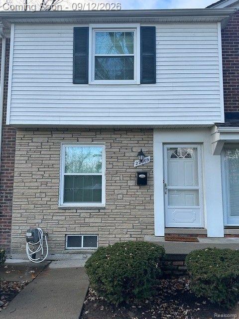22909 LAKESHORE Drive, Saint Clair Shores, MI 48080