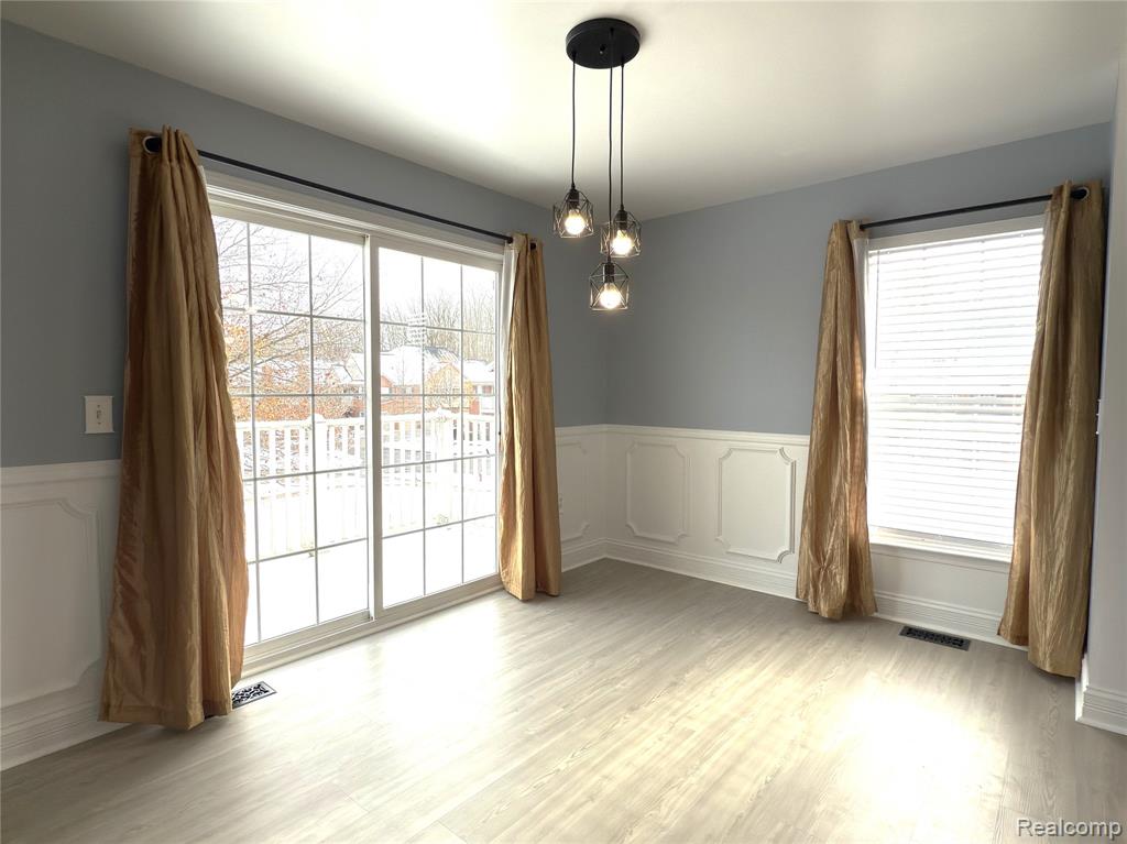 4213 Elizabeth Avenue, Canton, MI 48188 — Photo 8