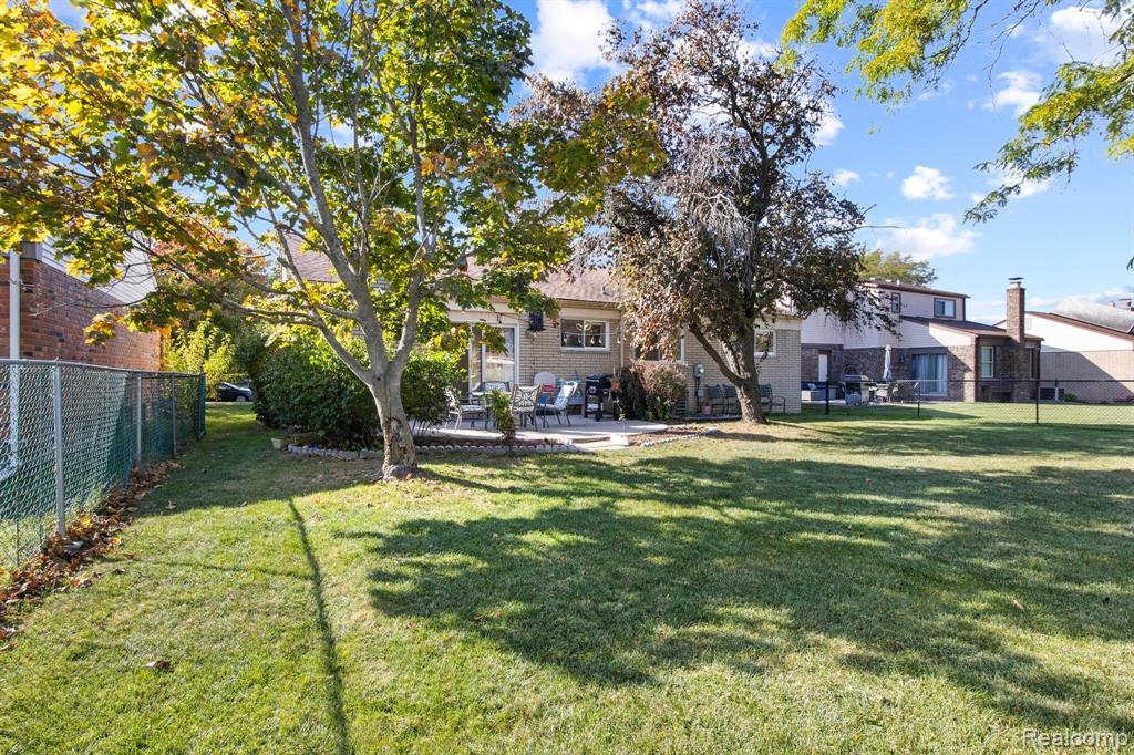 723 PRINCESS Drive, Canton, MI 48188 — Photo 26