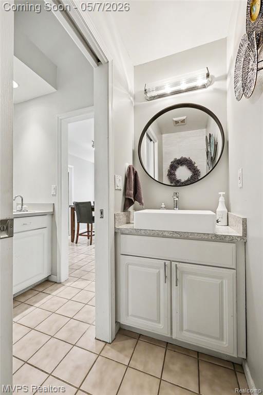 936 Wildbrook Lane, Lake Orion, MI 48362 — Photo 22