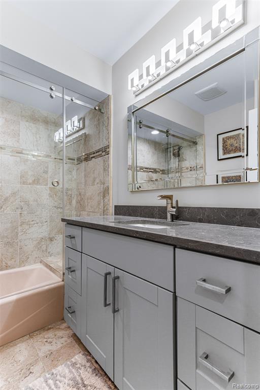 4544 Golf View Drive, Brighton, MI 48116 — Photo 27