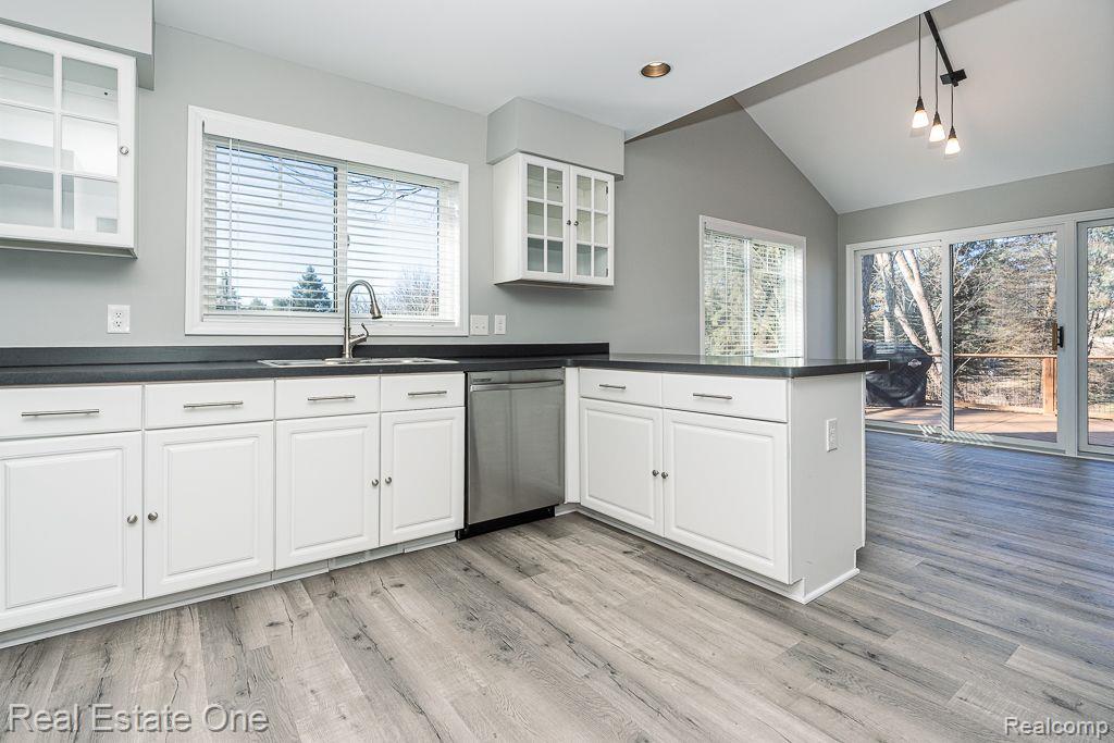 5635 Sheffield Drive, Clarkston, MI — Photo 15