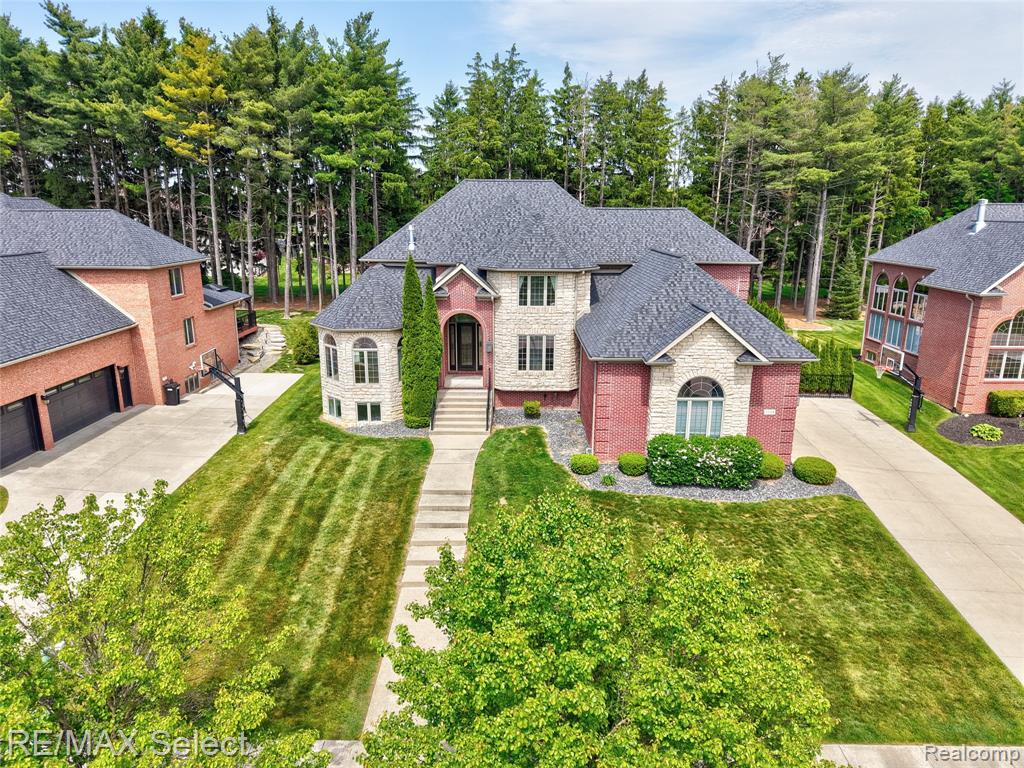 3334 Creekview Drive, Davison, MI 48423 — Photo 2
