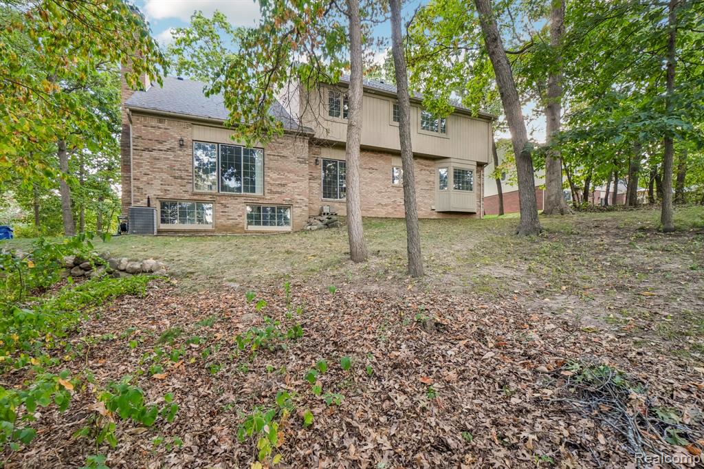 8110 High Point Trail, White Lake, MI — Photo 43